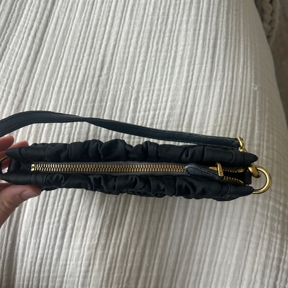 gorgeous authentic mini prada bag! - Picture 3 of 6